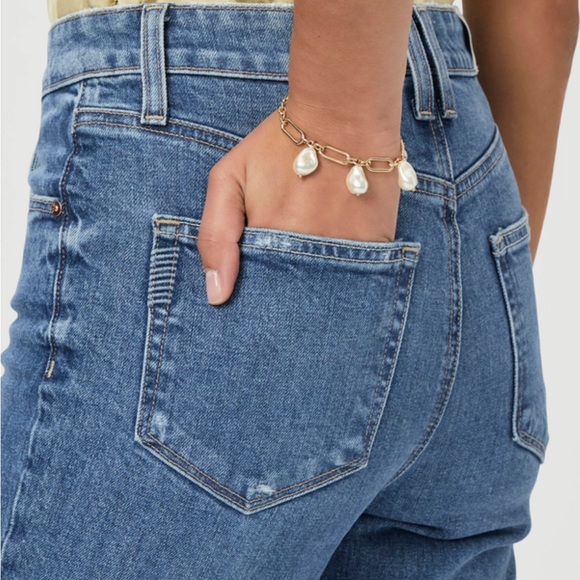 Paige Denim Sarah Straight Ankle Jeans - Picture 4 of 9